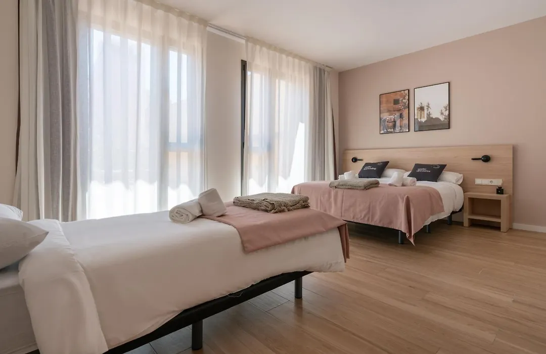 limehome Barcelona Carrer de Besalú 82-1